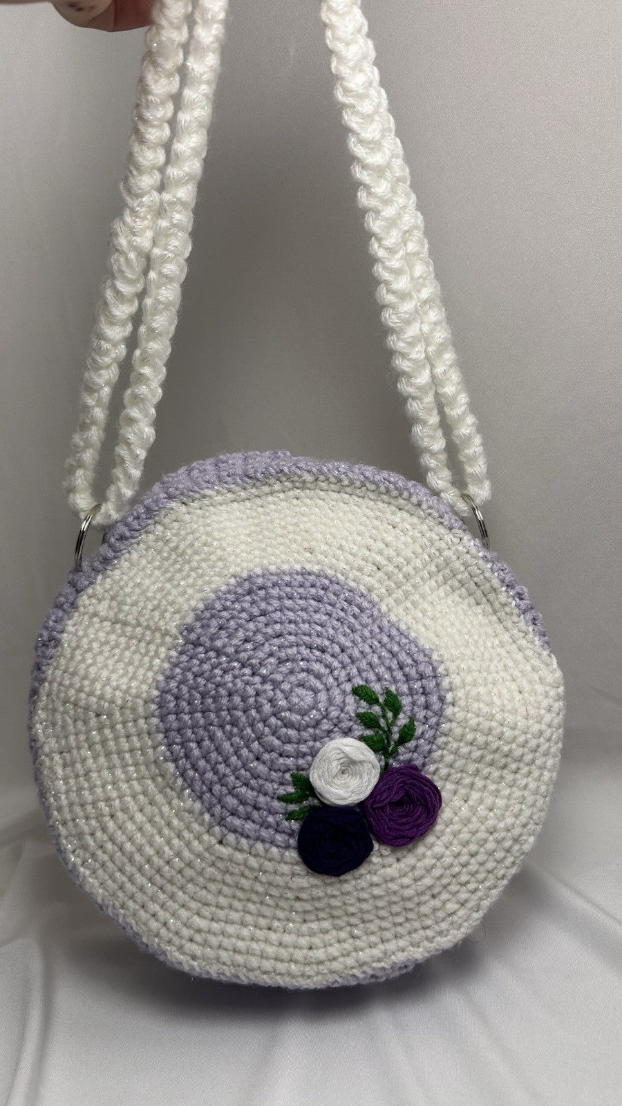 Mädchen Häkel Handgelenktasche Geldbörse weiß lila Colorblock Blumen Riemen Reißverschluss